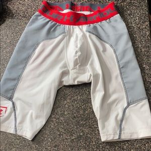 Men’s sliding shorts